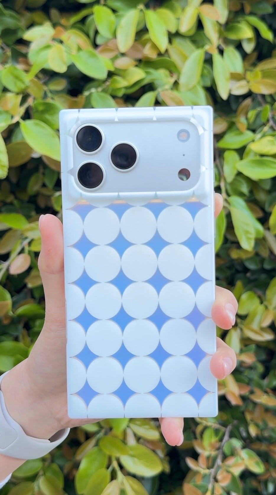 Iridescent Phone Case (iPhone 17 Pro)