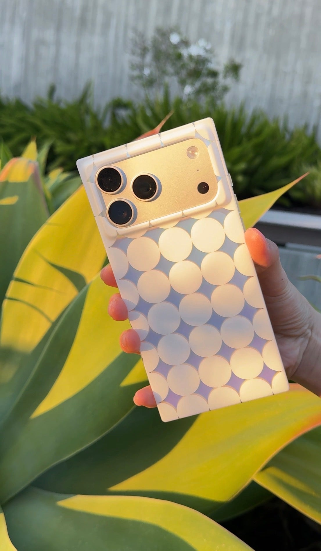 Iridescent Phone Case (iPhone 17 Pro Max)