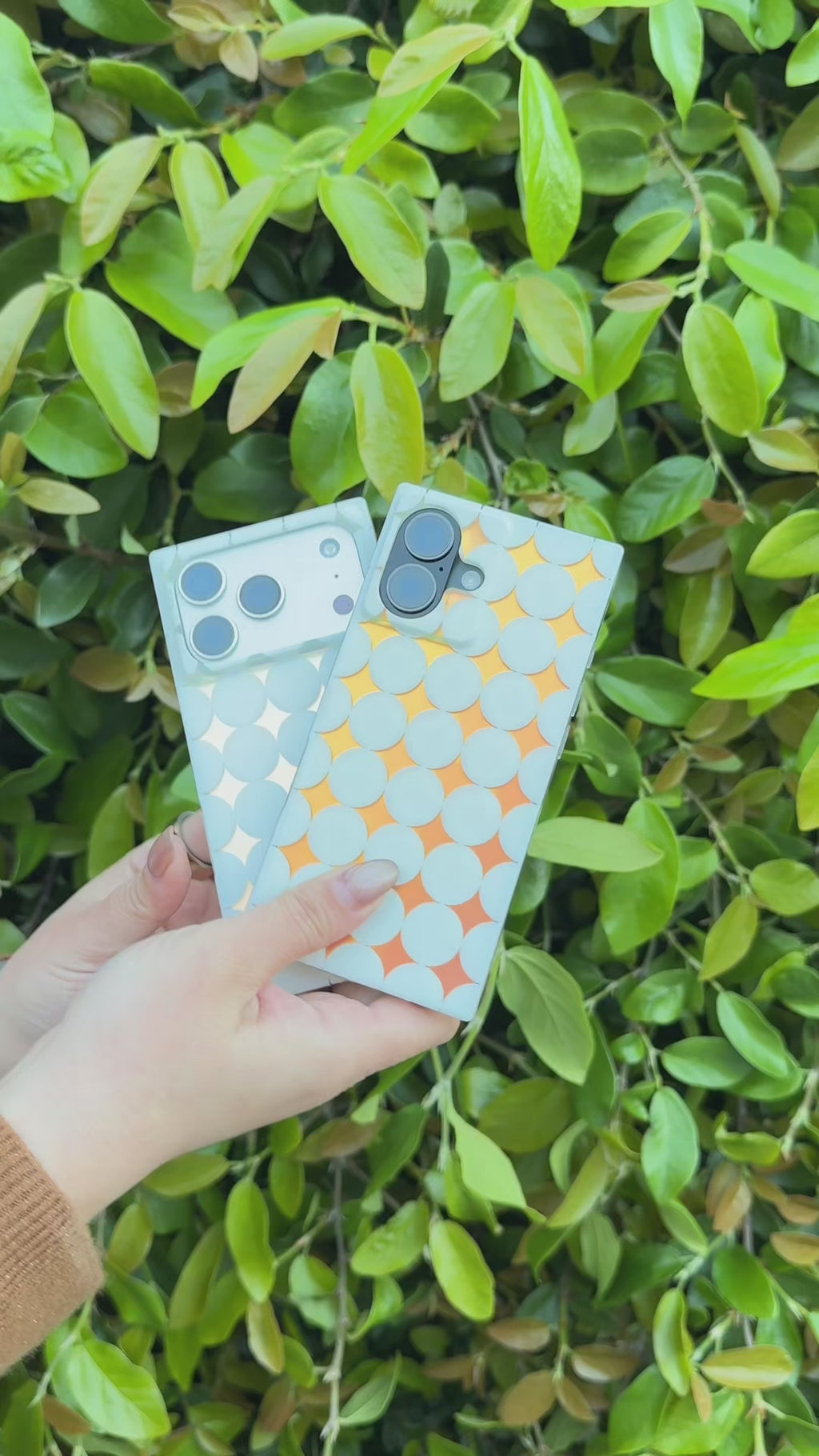 Iridescent Phone Case (iPhone 17 Pro)